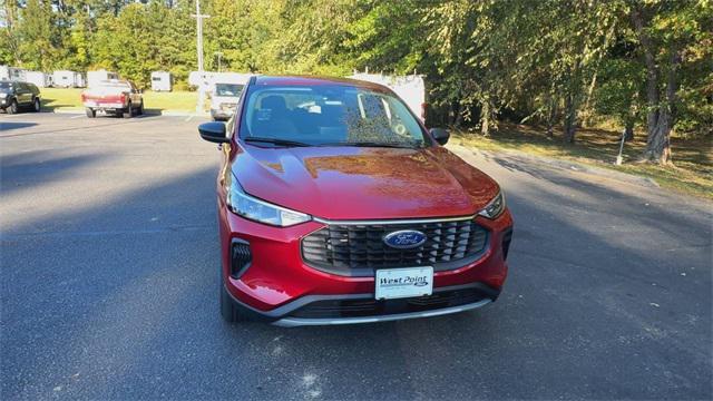 new 2025 Ford Escape car, priced at $31,200