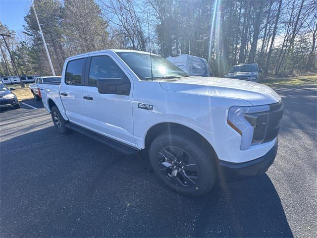 new 2024 Ford F-150 Lightning car, priced at $65,972