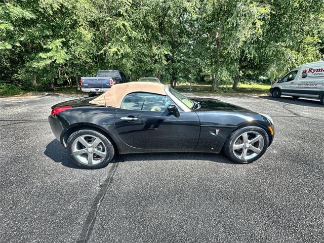 used 2007 Pontiac Solstice car, priced at $11,500