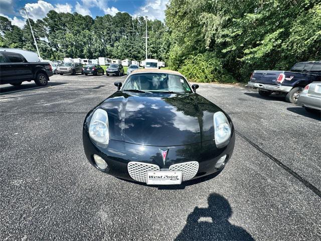 used 2007 Pontiac Solstice car, priced at $11,500