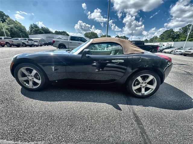 used 2007 Pontiac Solstice car, priced at $11,500