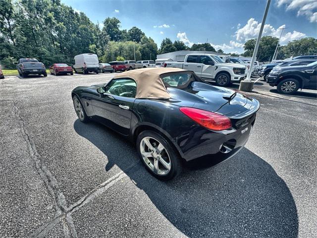 used 2007 Pontiac Solstice car, priced at $11,500
