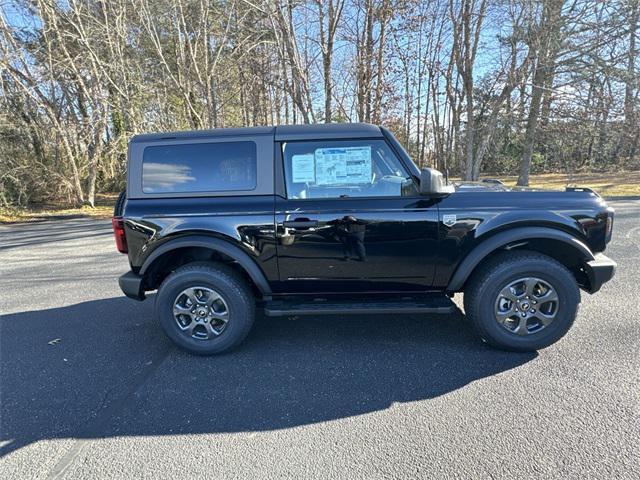 new 2024 Ford Bronco car, priced at $43,318