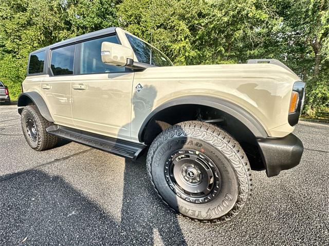 new 2025 Ford Bronco car, priced at $61,789