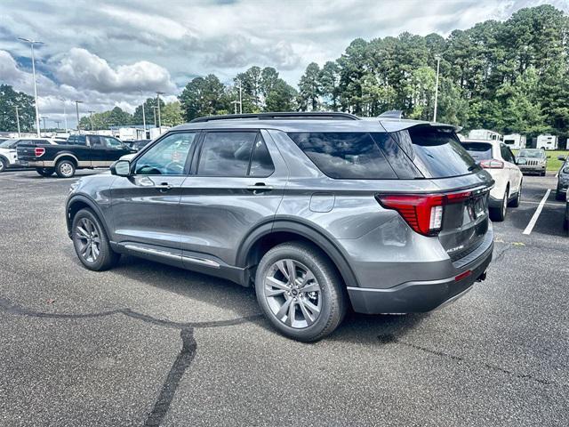 new 2025 Ford Explorer car, priced at $48,651