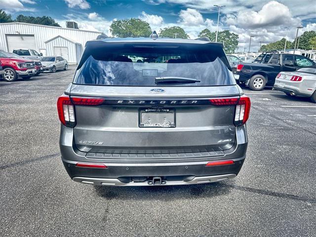 new 2025 Ford Explorer car, priced at $48,651