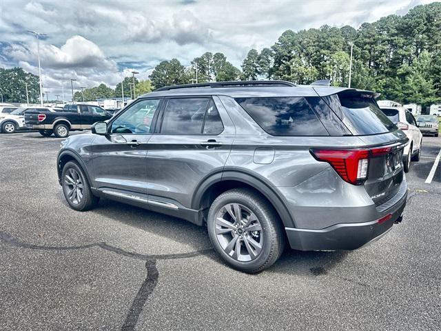 new 2025 Ford Explorer car, priced at $48,651