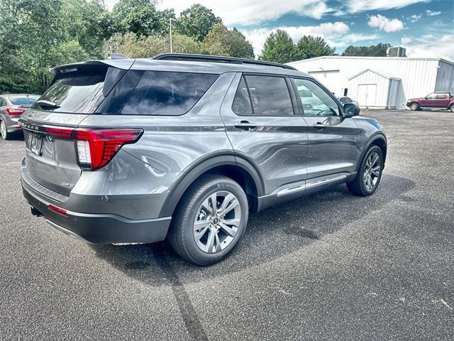 new 2025 Ford Explorer car, priced at $48,651