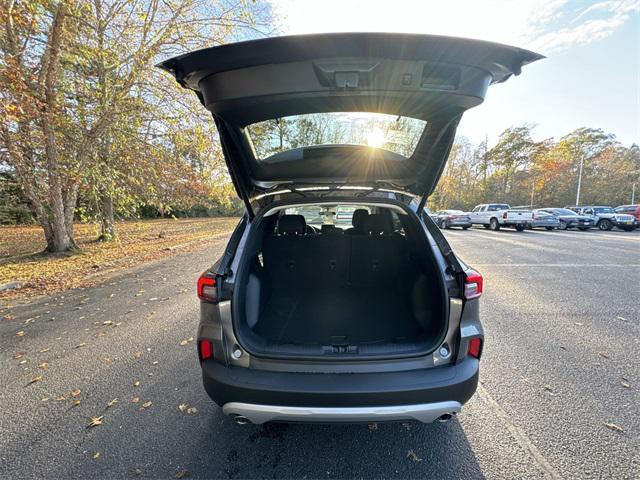 new 2025 Ford Escape car, priced at $30,800