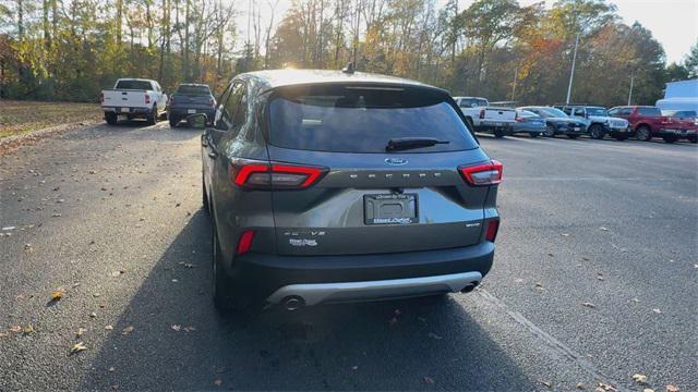 new 2025 Ford Escape car, priced at $30,800