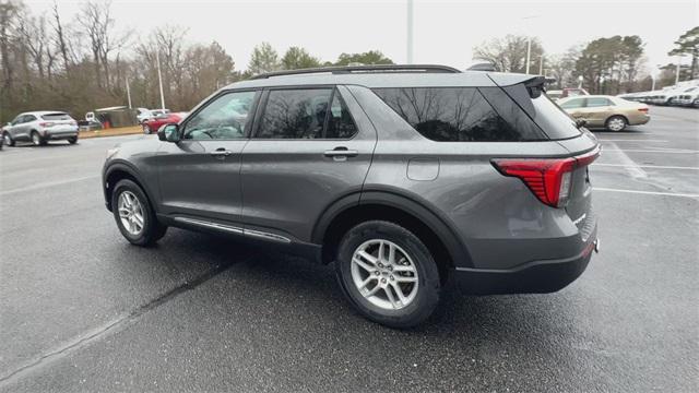 new 2025 Ford Explorer car, priced at $40,943