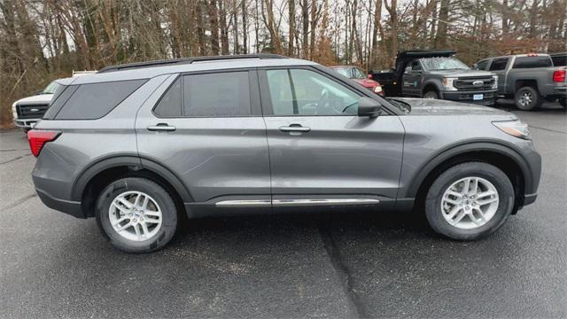 new 2025 Ford Explorer car, priced at $40,943