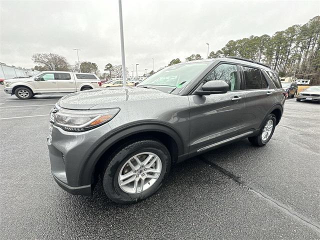 new 2025 Ford Explorer car, priced at $40,943