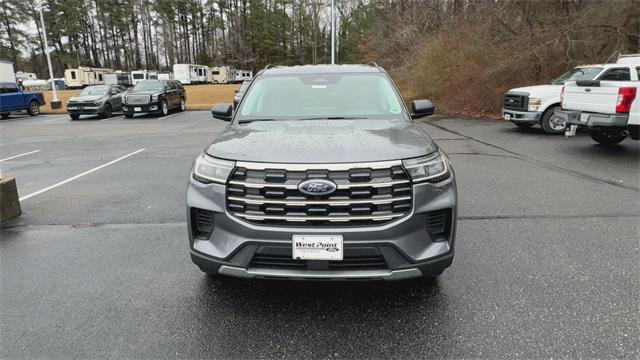 new 2025 Ford Explorer car, priced at $40,943