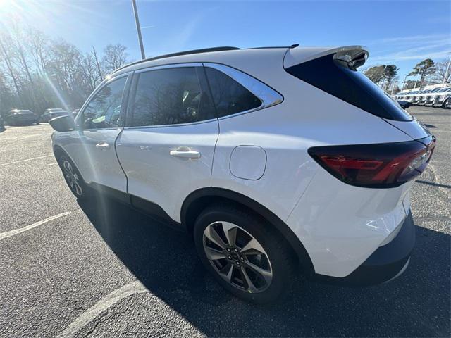 new 2025 Ford Escape car, priced at $35,781