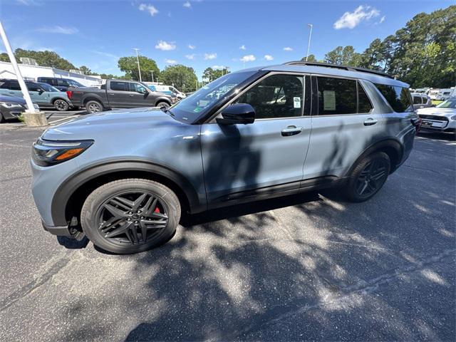 new 2025 Ford Explorer car, priced at $46,281