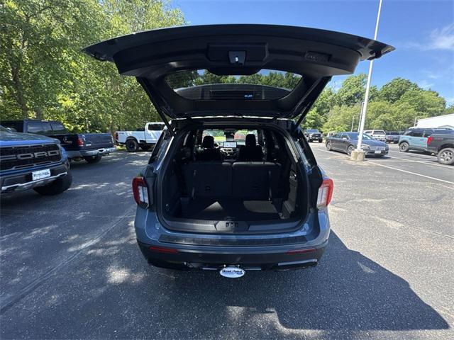 new 2025 Ford Explorer car, priced at $46,281