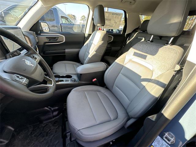 new 2025 Ford Bronco Sport car, priced at $42,672