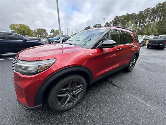 new 2025 Ford Explorer car, priced at $47,160