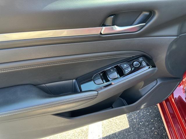 used 2022 Nissan Altima car, priced at $23,472