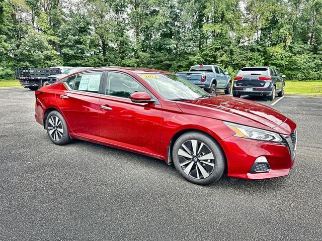 used 2022 Nissan Altima car, priced at $21,973