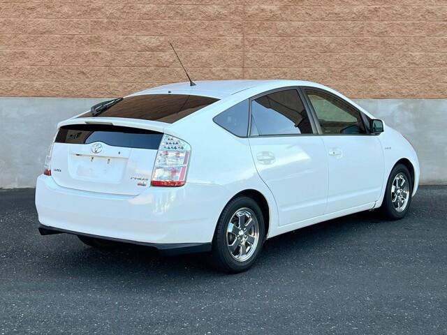 used 2007 Toyota Prius car, priced at $7,995