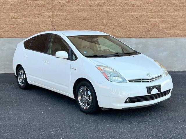 used 2007 Toyota Prius car, priced at $7,995