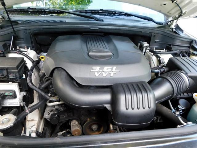 used 2012 Jeep Grand Cherokee car, priced at $9,500