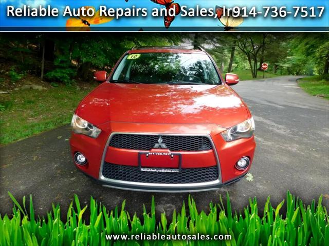 used 2010 Mitsubishi Outlander car, priced at $7,999