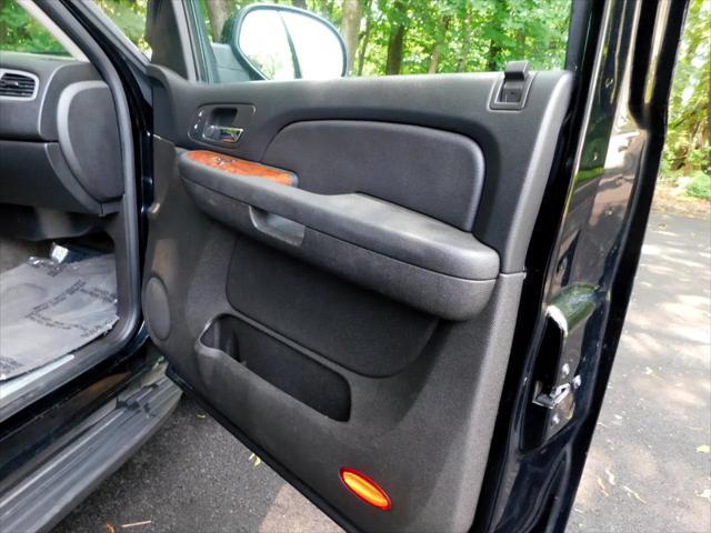 used 2008 Chevrolet Tahoe car, priced at $10,100