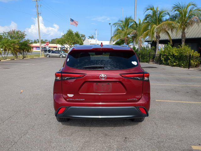 used 2021 Toyota Highlander car, priced at $32,977