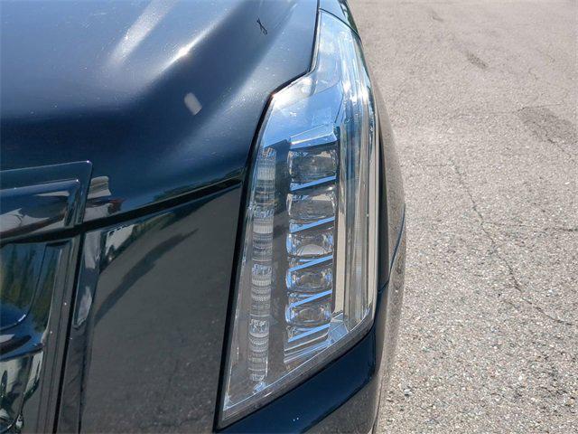 used 2015 Cadillac Escalade ESV car, priced at $22,977