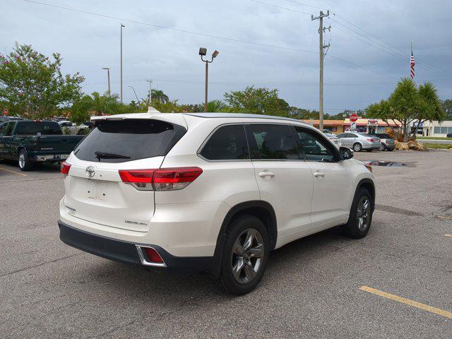 used 2017 Toyota Highlander car, priced at $27,977