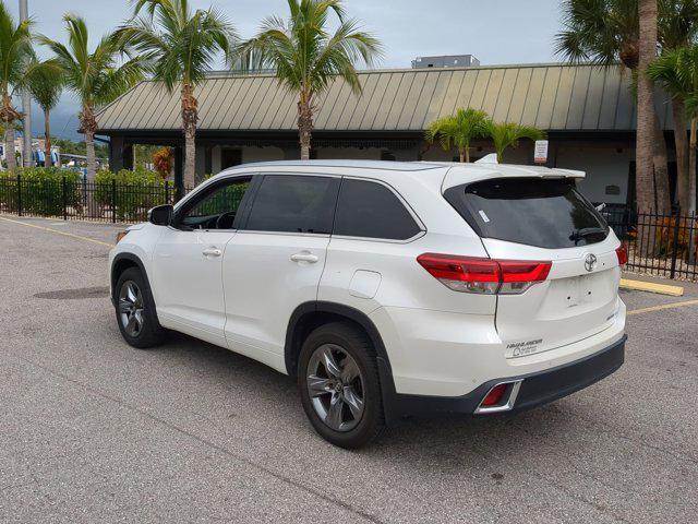 used 2017 Toyota Highlander car, priced at $27,977