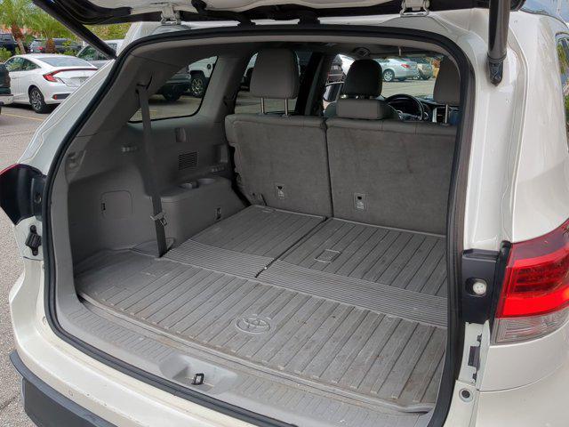 used 2017 Toyota Highlander car, priced at $27,977