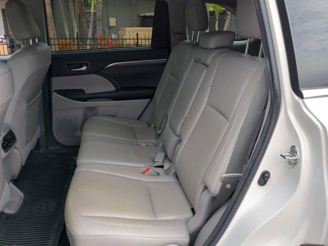 used 2017 Toyota Highlander car, priced at $27,977