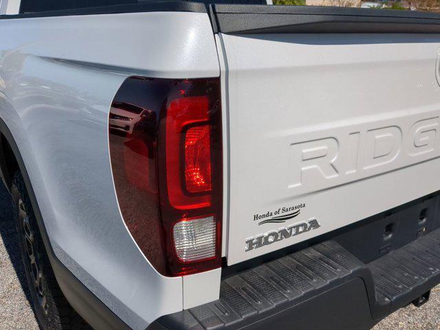 new 2025 Honda Ridgeline car, priced at $43,902