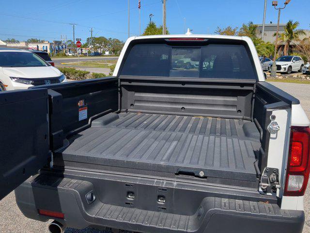 new 2025 Honda Ridgeline car, priced at $43,902