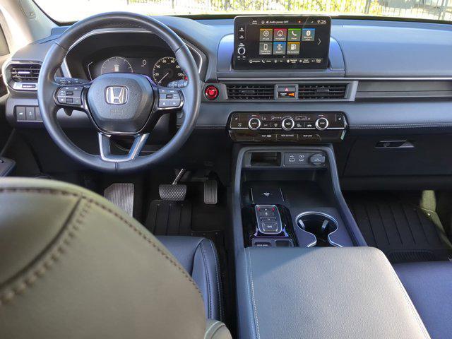 used 2023 Honda Pilot car, priced at $36,829