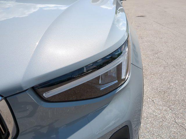 used 2024 Volvo XC40 car, priced at $34,472