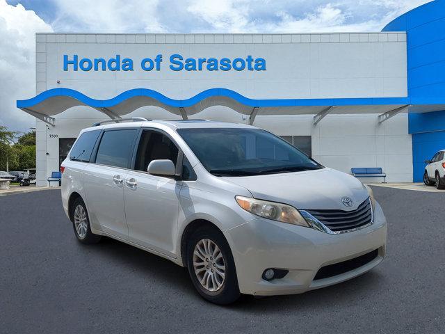 used 2017 Toyota Sienna car, priced at $15,677