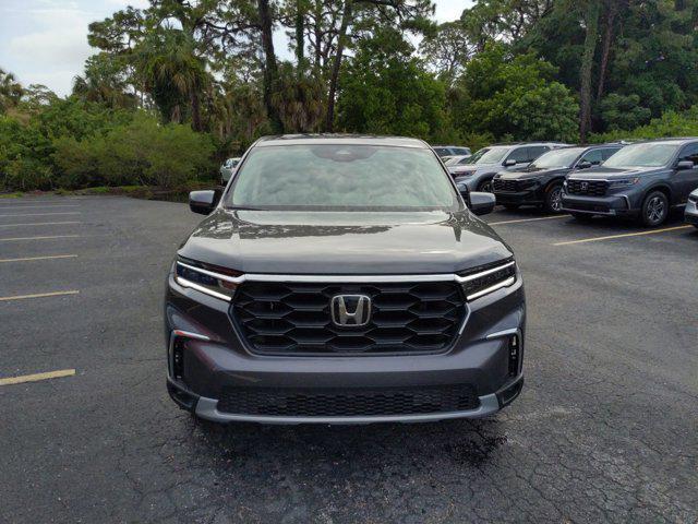 new 2025 Honda Pilot car, priced at $39,781