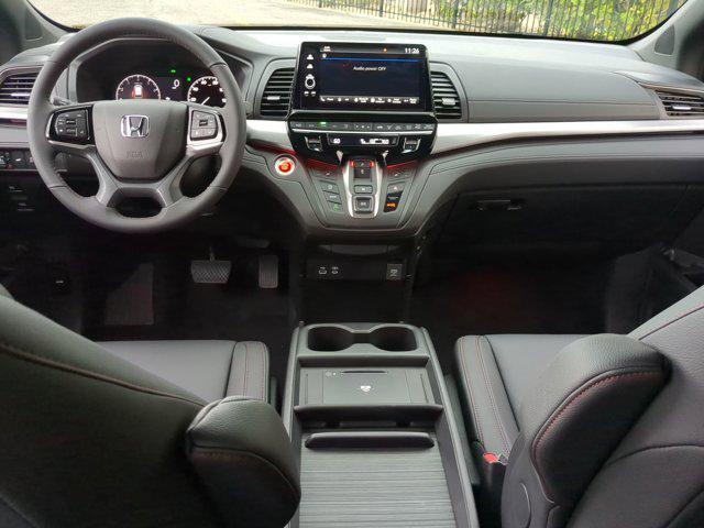 new 2026 Honda Odyssey car, priced at $42,177