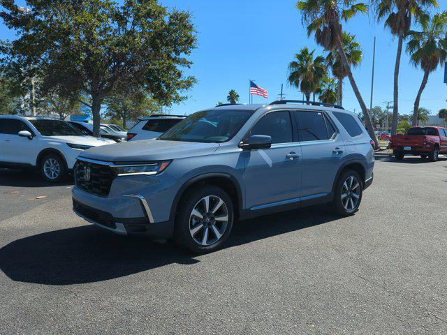 new 2025 Honda Pilot car, priced at $46,667