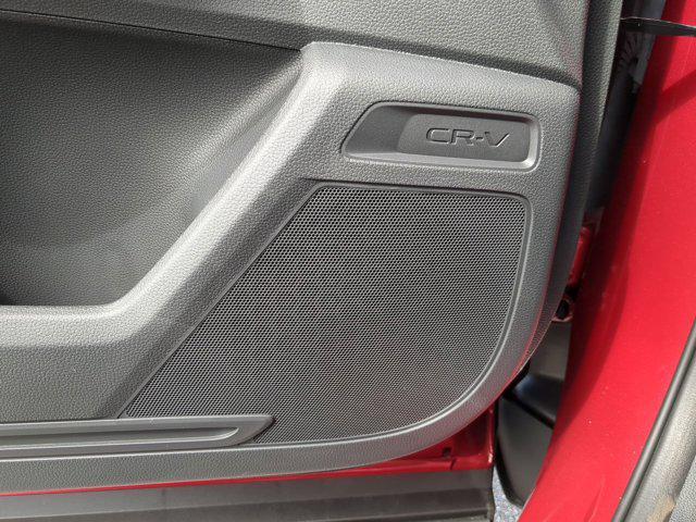 new 2026 Honda CR-V Hybrid car, priced at $40,101