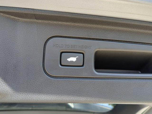 new 2025 Honda Pilot car, priced at $47,796