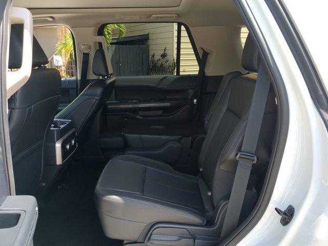 used 2024 Ford Expedition car, priced at $53,977