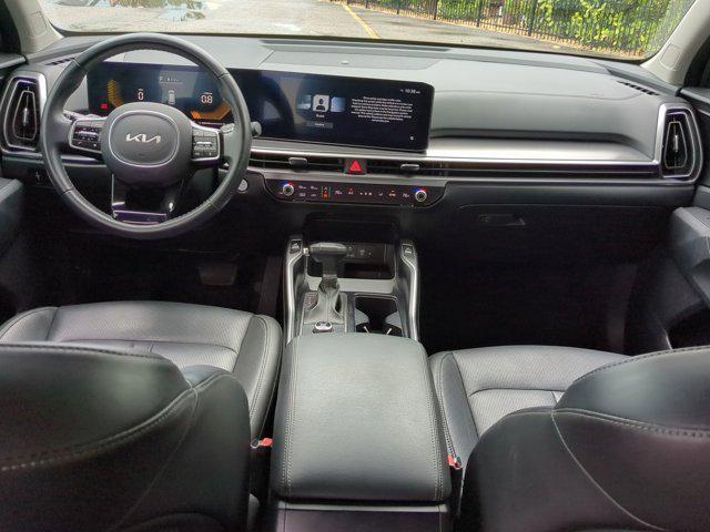 used 2024 Kia Sorento car, priced at $28,477