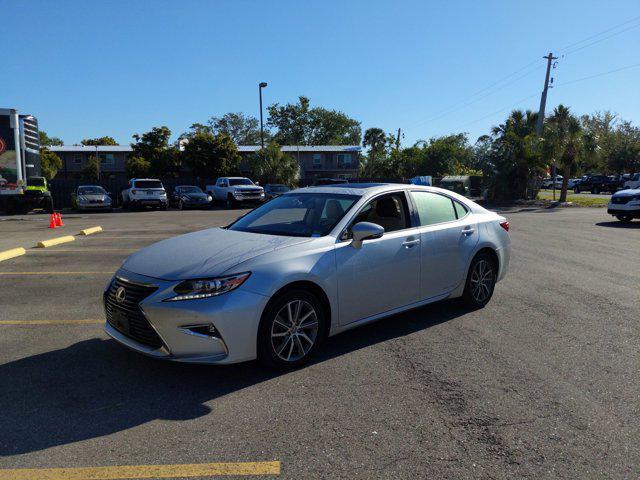 used 2016 Lexus ES 300h car, priced at $18,994