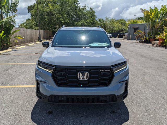 new 2025 Honda Pilot car, priced at $52,302